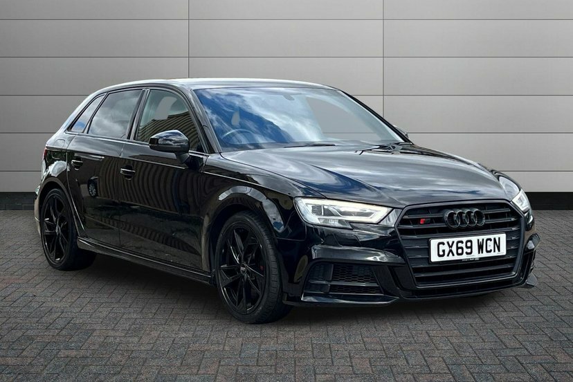 Audi S3 2.0 Tfsi Black Edition Sportback S Tron Black