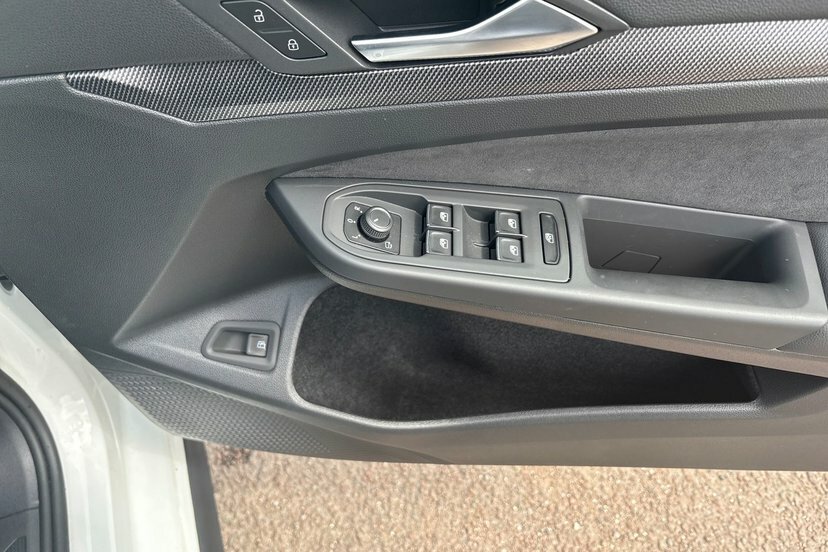 Volkswagen e-Golf Golf Estate 1.5 R-line 150 6 Speed Estate Silver #23