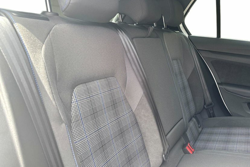 Volkswagen e-Golf Golf Estate 1.5 R-line 150 6 Speed Estate Silver #11
