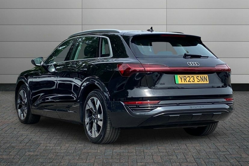 Audi Q8 e tron 50 Sport Suv Quattro 95Kwh 11Kw Black #3