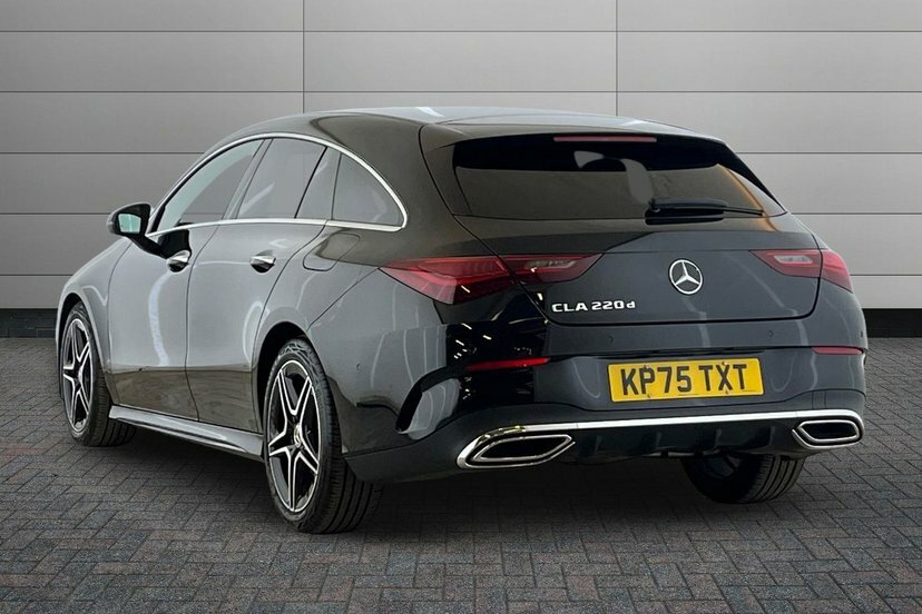 Mercedes-Benz CLA Class Cla 220D Amg Line Executive Shooting Brake KP75TXT Black #2