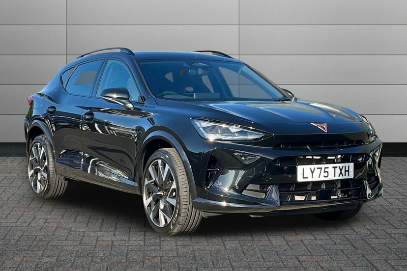 Cupra Formentor 1.5 Etsi V2 Suv Hybrid Dsg 150 Ps Black