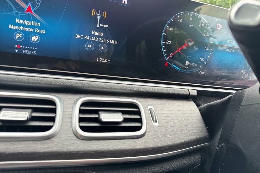 Mercedes-Benz GLE Class 2.9 Gle400d Amg Line Premium Plus Suv Silver #27