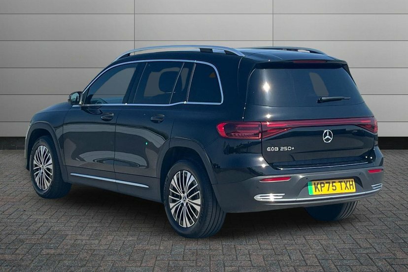 Mercedes-Benz EQB Eqb 250 70.5Kwh Sport Executive Suv Electri Black #2
