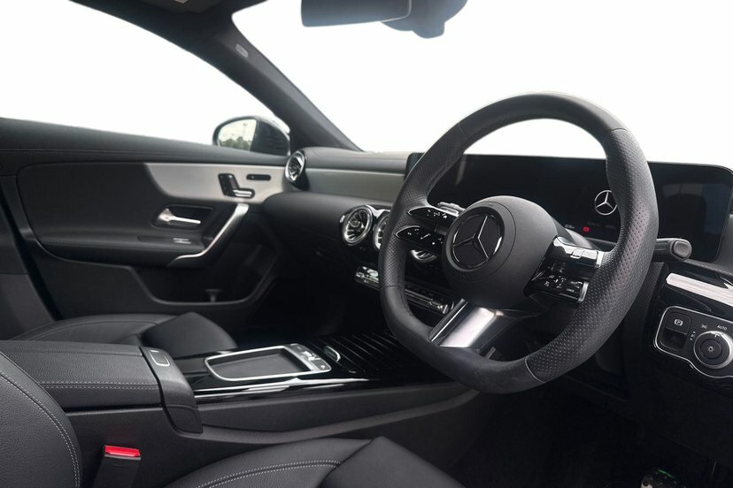 Mercedes-Benz CLA Class 1.3 Cla180h Mhev Amg Line Premium Plus Coupe Black #5