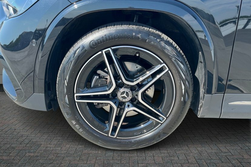 Mercedes-Benz GLA Class Gla200d Amg Line Executive KP75UMJ Black #4