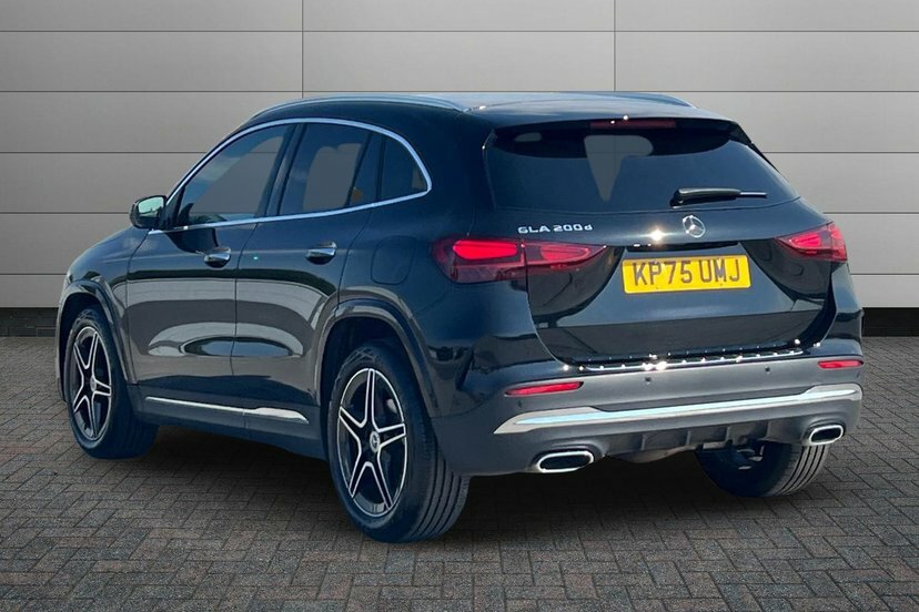 Mercedes-Benz GLA Class Gla200d Amg Line Executive KP75UMJ Black #2