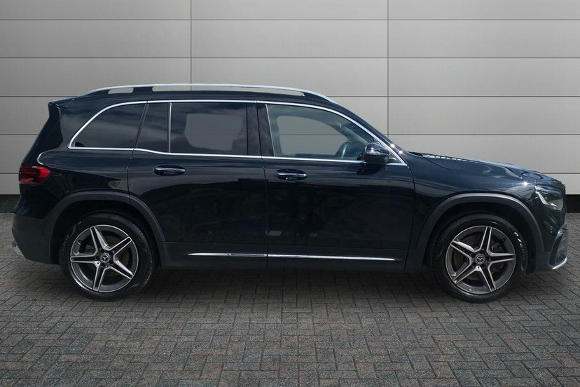 Mercedes-Benz GLB Class 2.0 Glb220d Amg Line Executive Suv 8G Black #3