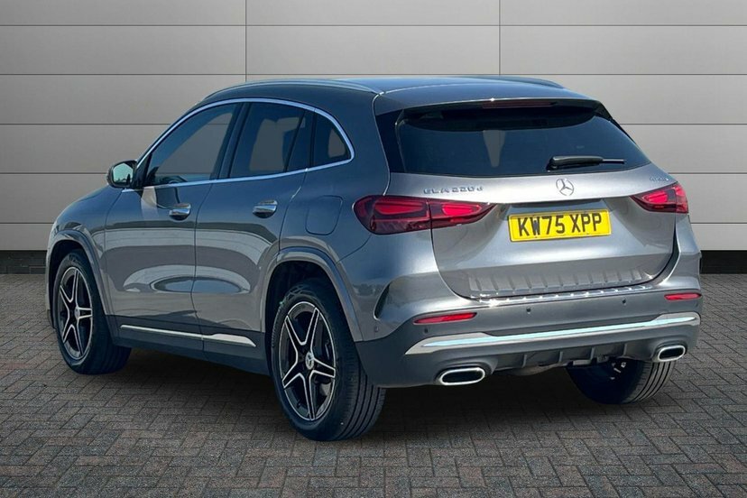 Mercedes-Benz GLA Class Gla220d Amg Line Executive KW75XPP Grey #2