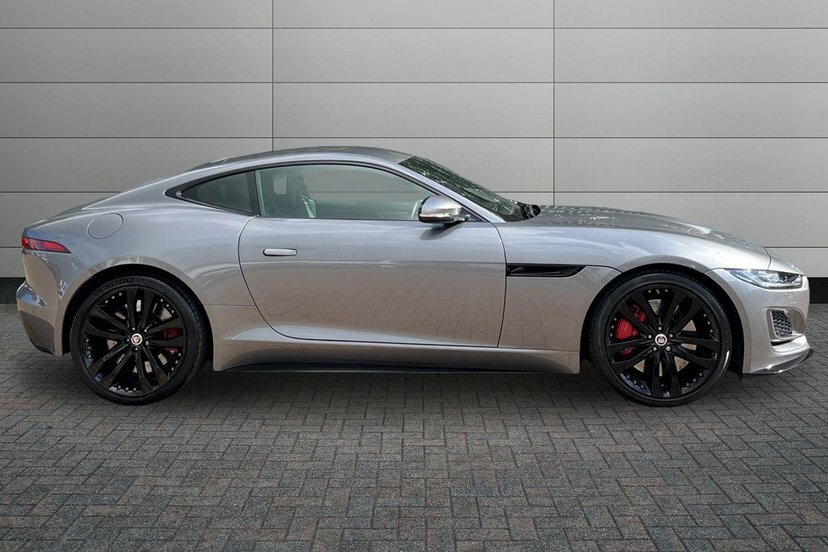 Jaguar F-Type 2.0I R-dynamic Coupe 300 Ps Grey #4