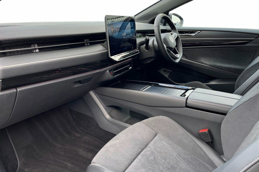 Volkswagen ID.7 Pro S 86Kwh Match Plus Fastback Silver #2