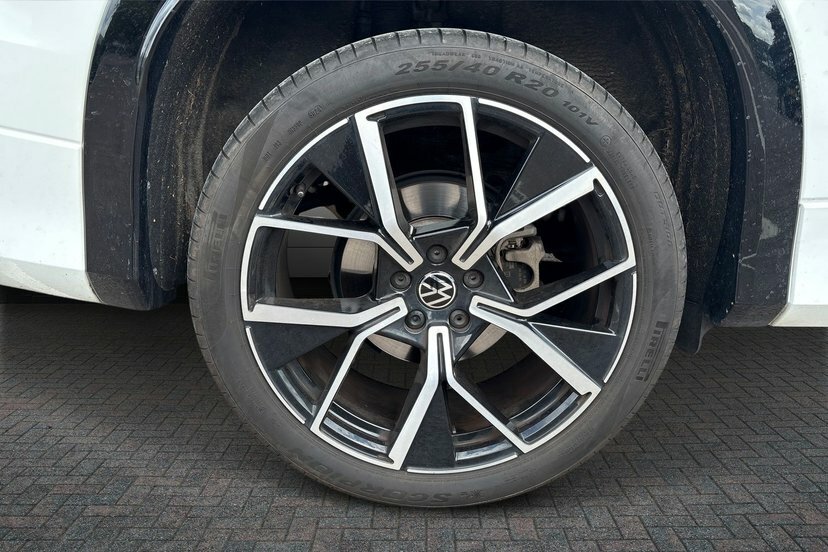 Volkswagen Tayron 1.5 Etsi Mhev R-line Suv Hybrid Dsg 15 White #5