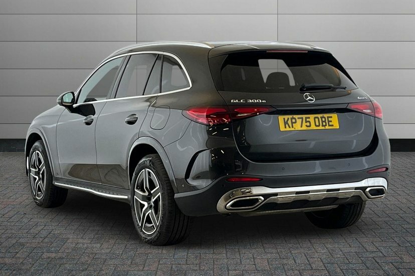 Mercedes-Benz GLC Class Glc 300E 4Matic Amg Line KP75OBE Grey #2