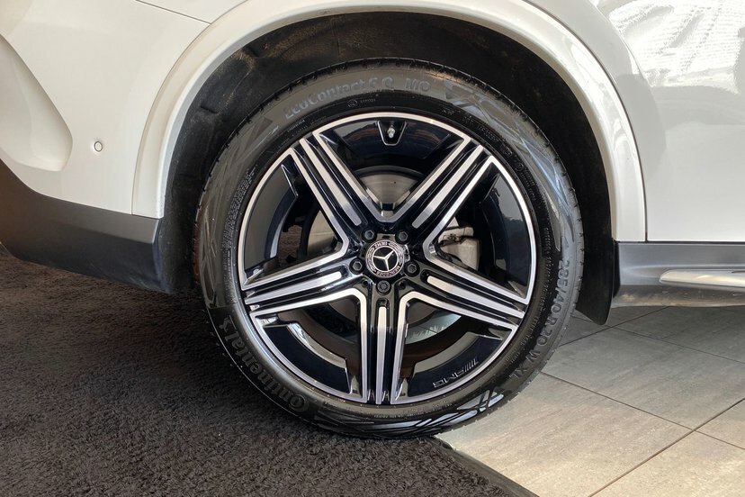 Mercedes-Benz GLC Class Glc300h Mhev Amg Line Premium Coupe H KO25ZDF White #4