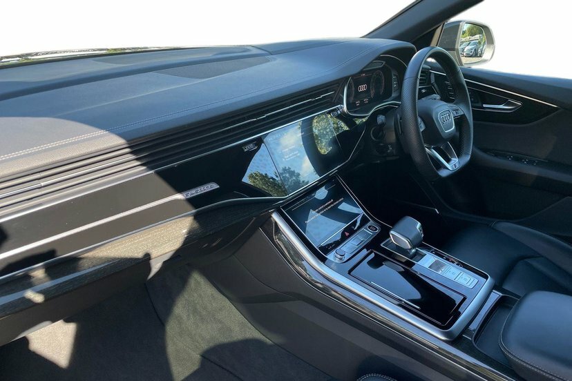 Audi Q8 3.0 Tdi V6 50 Black Edition Suv Tiptron Black #2