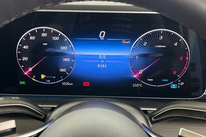 Mercedes-Benz GLE Class Gle 450D 4Matic Amg Line Premium 7 Seats KP75GGV White #6
