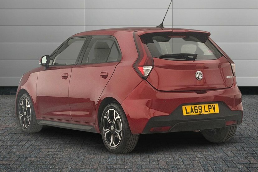 MG MG3 1.5 Vti-tech Exclusive Hatchback Red #3