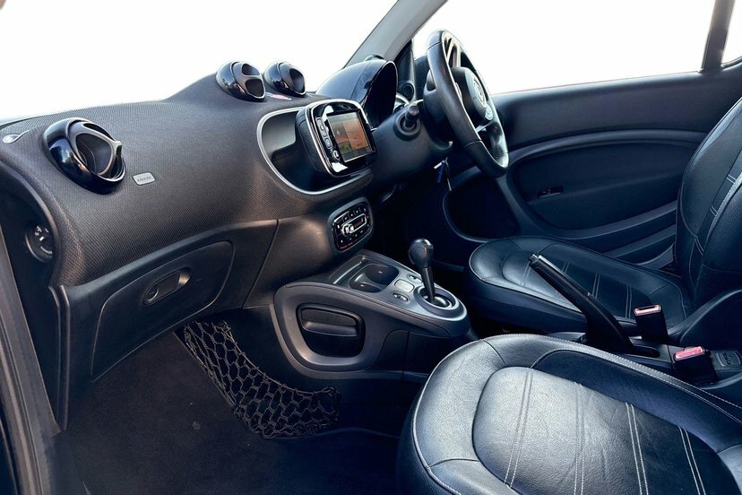 Smart Fortwo Cabrio 1.0 Prime Premium Cabriolet Twinamic Black #2