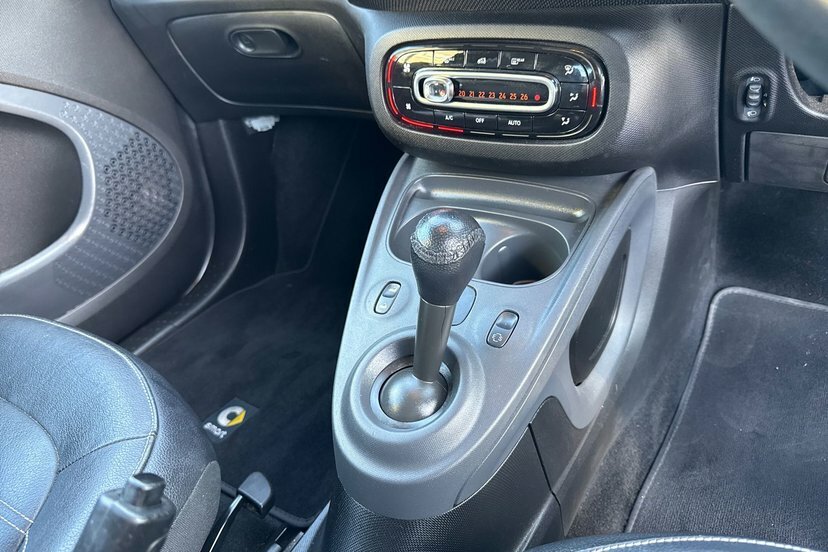 Smart Fortwo Cabrio 0.9T Prime Premium Cabriolet Twinamic Euro 6 S Black #8