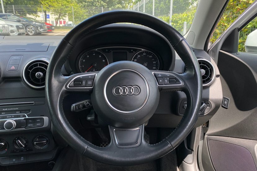 Audi A1 1.4 Tfsi Sport Sportback White #21