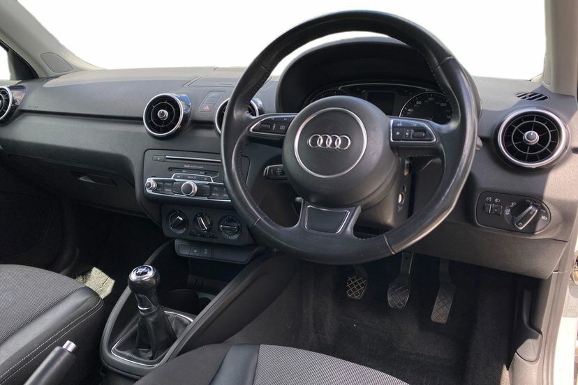 Audi A1 1.4 Tfsi Sport Sportback White #9