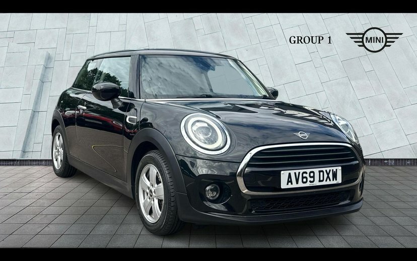 Mini Hatch 3-Door Hatch Cooper Classic AV69DXW Black