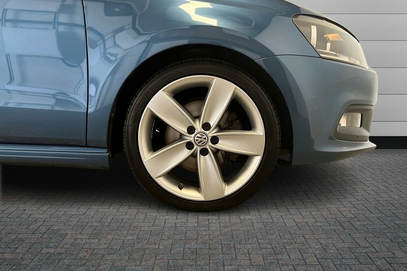 Volkswagen Polo 1.4 Tsi Act Bluegt Hatchback Dsg 150 P Blue #5