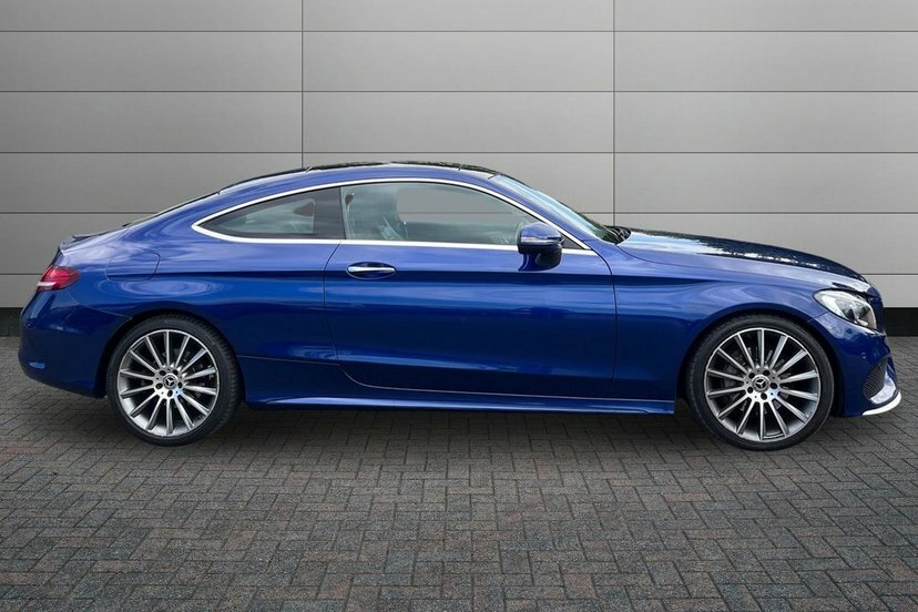 Mercedes-Benz C Class 2.1 C220d Amg Line Premium Plus Coupe RV67VMW Blue #4