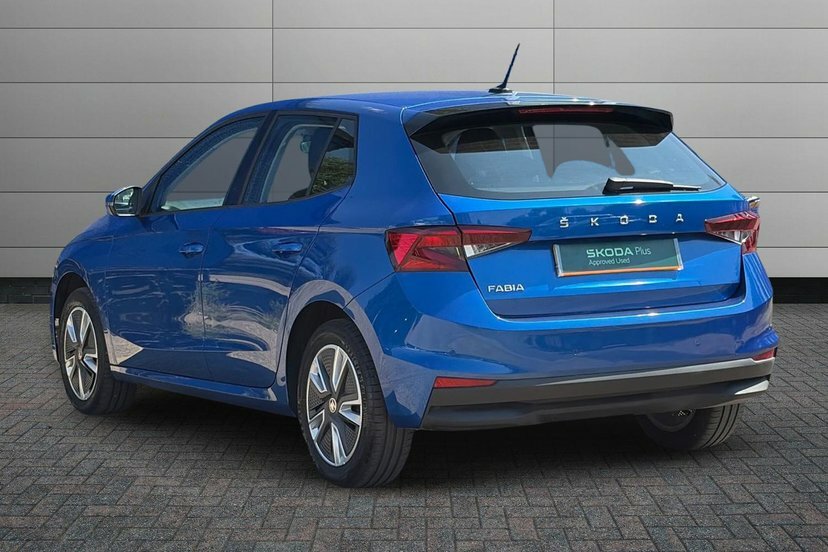Skoda Fabia 1.0 Tsi Se Comfort Hatchback 95 EK23TVJ Blue #3
