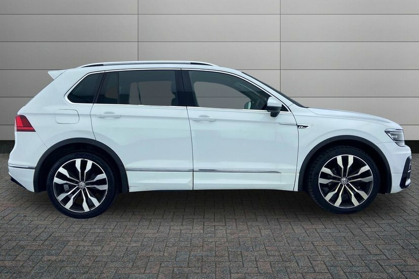 Volkswagen Tiguan 2.0 Tdi R-line Suv 150 Ps White #4