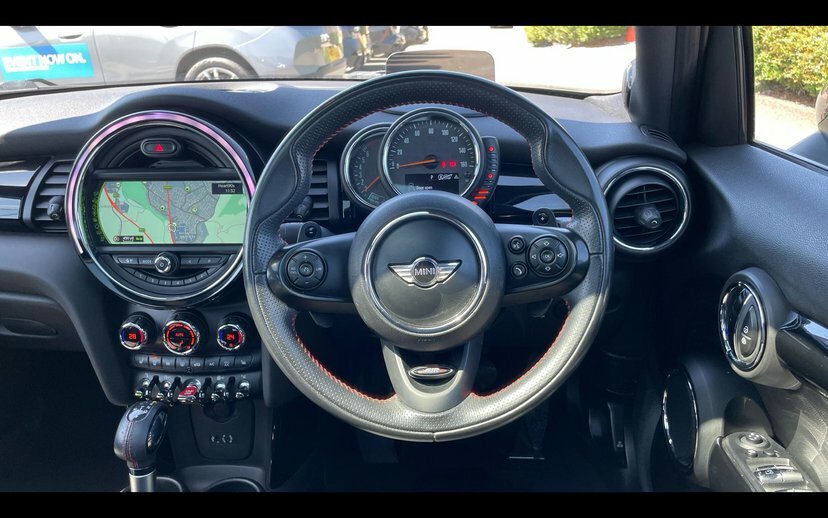 Mini Hatch 5-Door Hatch Cooper S LG17XSO Black #5