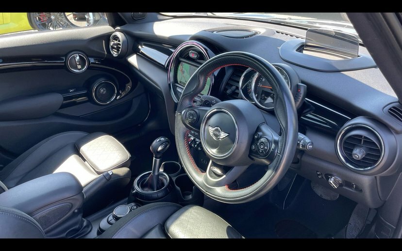 Mini Hatch 5-Door Hatch Cooper S LG17XSO Black #6