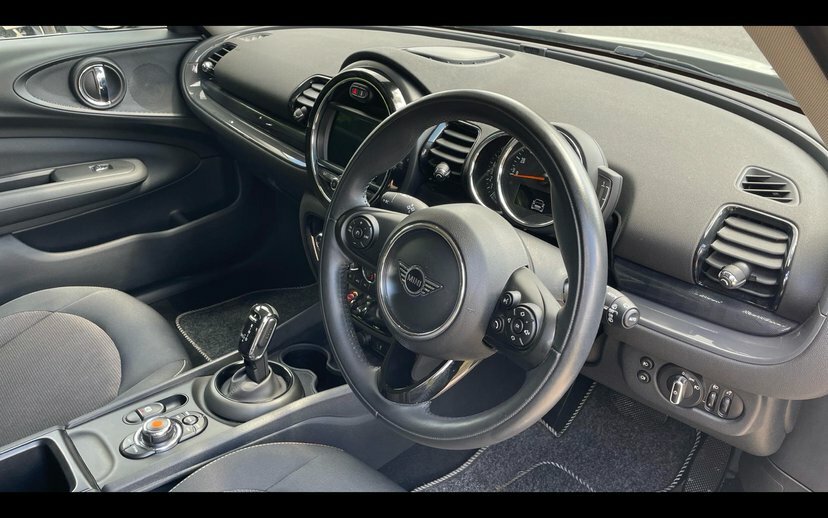 Mini Clubman Clubman Cooper Classic White #6