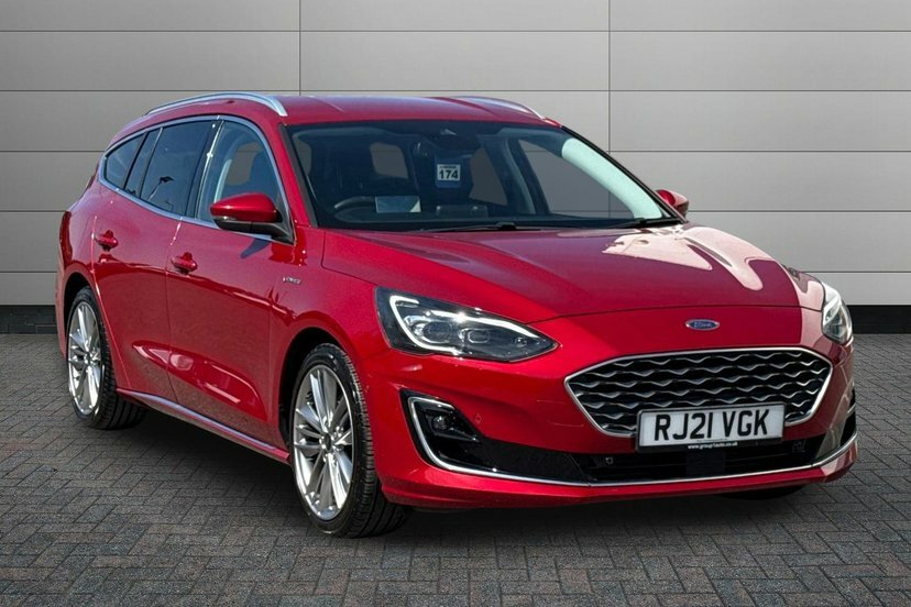 Ford Focus 1.0T Ecoboost Vignale Estate 125 Red