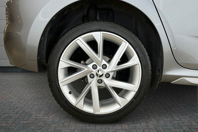 Skoda Kamiq Kamiq Se L Executive 1.0 Tsi 110 Ps 6G Man KS23BZC Grey #5