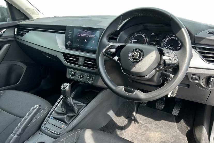 Skoda Kamiq 1.5 Tsi Act Se Suv 150 Ps EX23SXE Grey #6