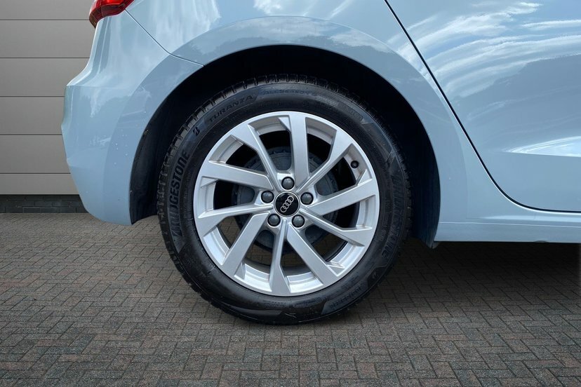 Audi A1 1.0 Tfsi 25 Sport Sportback 95 Grey #5