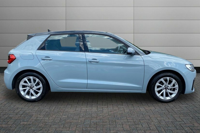 Audi A1 1.0 Tfsi 25 Sport Sportback 95 Grey #4