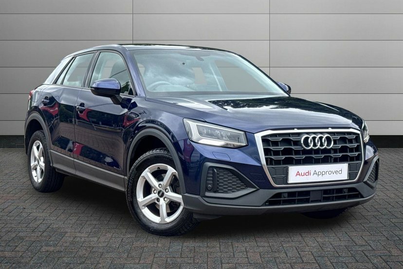 Audi Q2 1.0 Tfsi 30 Technik Suv 110 Ps Blue