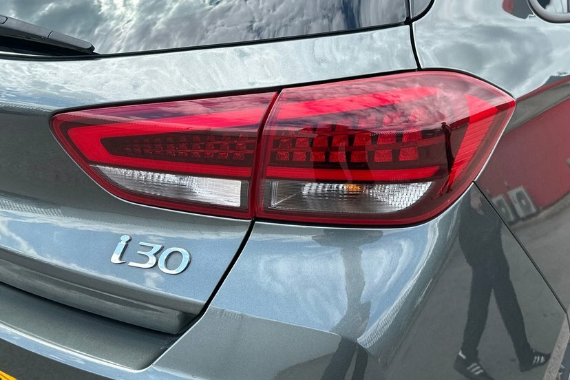 Hyundai I30 Hat 1.0 T-gdi 120Ps Premium Dct  #30