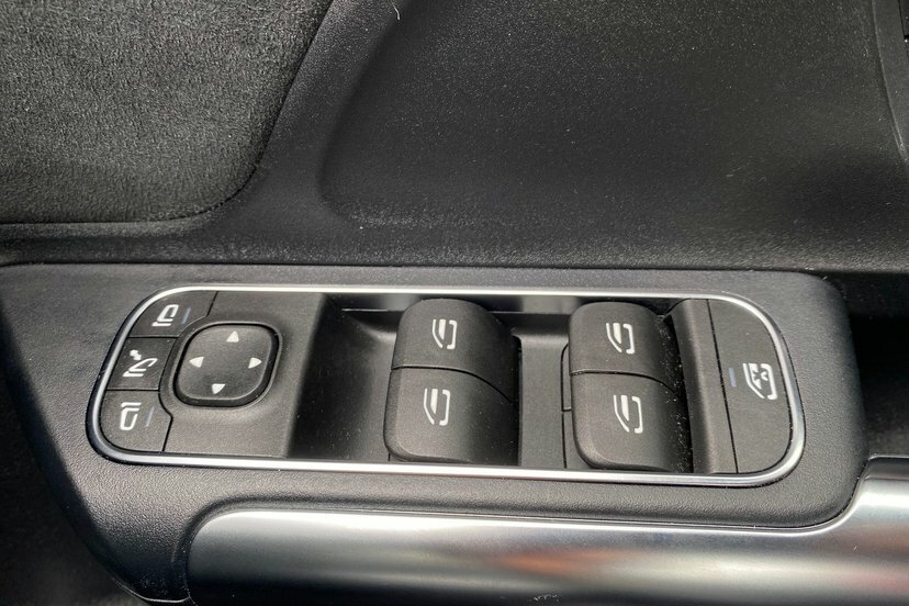 Mercedes-Benz B Class 1.3 B200 Sport Executive Edition Mpv 7G #33