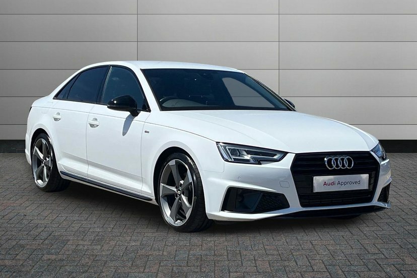 Audi A4 2.0 Tfsi 35 Black Edition Saloon S Tron White