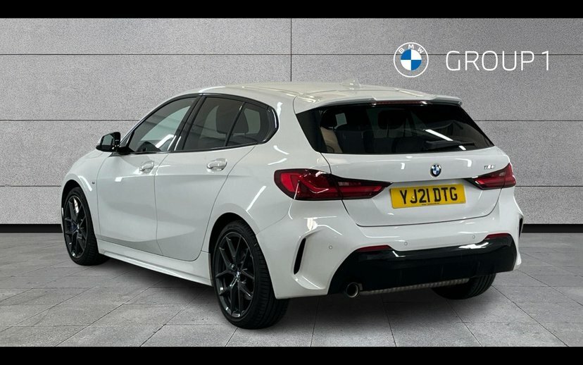 BMW 1 Series 118I M Sport YJ21DTG White #2