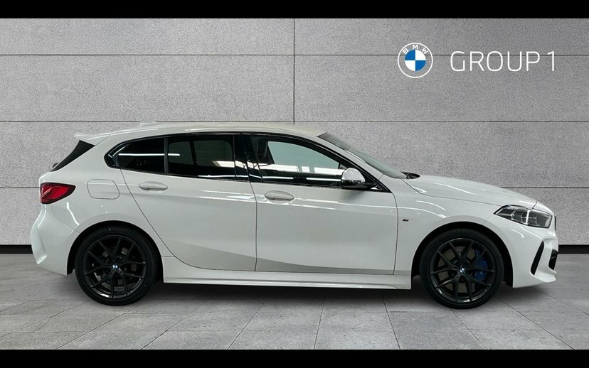 BMW 1 Series 118I M Sport YJ21DTG White #3