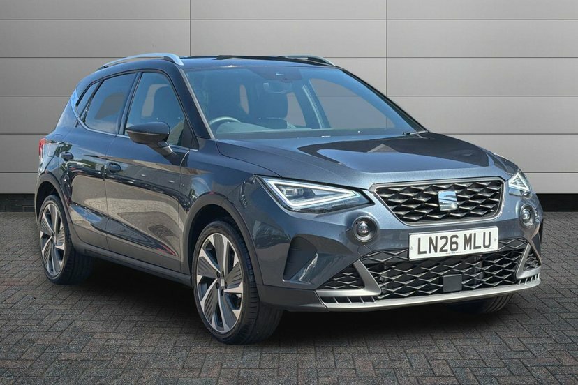 Seat Arona 1.0 Tsi Fr Sport Suv Dsg 115 Ps Black