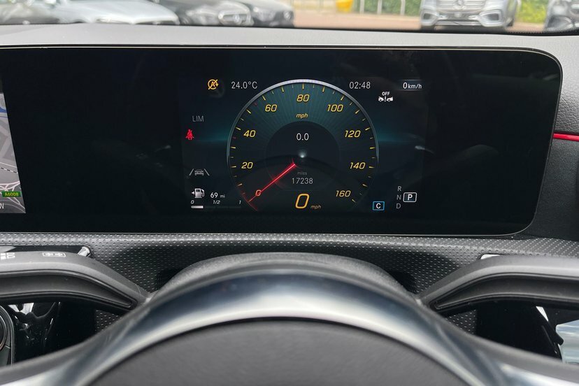 Mercedes-Benz A Class 1.3 A200 Amg Line Executive Hatchback Grey #6