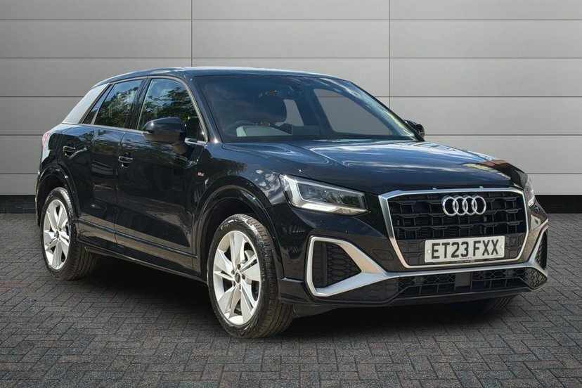 Audi Q2 1.0 Tfsi 30 S Line Suv 110 Ps Black