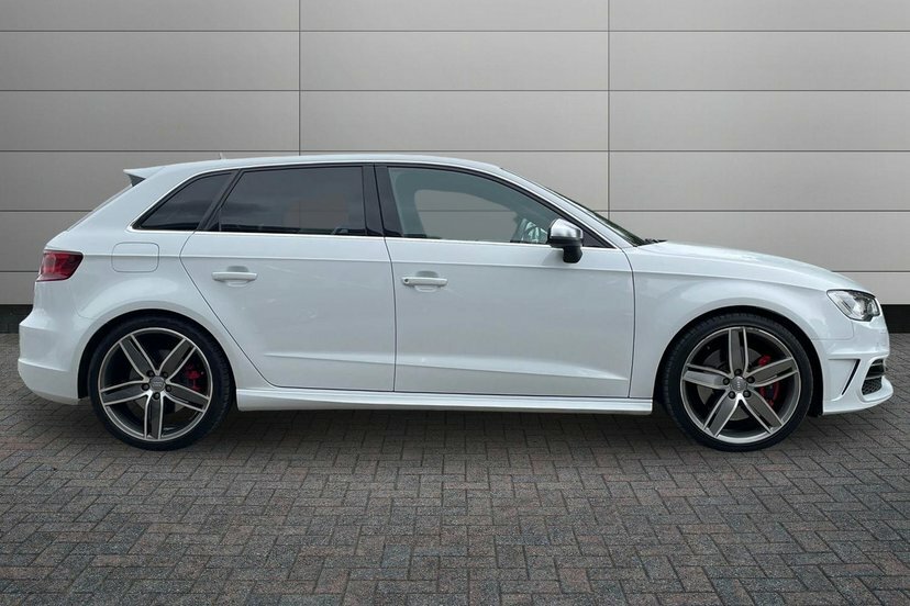 Audi S3 2.0 Tfsi Sportback S Tronic Quattro Na White #4
