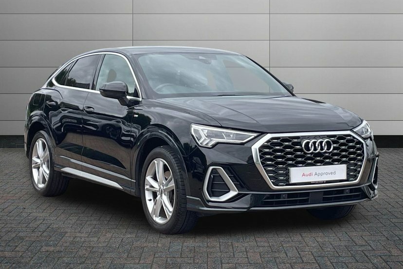 Audi Q3 1.5 Tfsi Cod 35 S Line Sportback S Tron Black