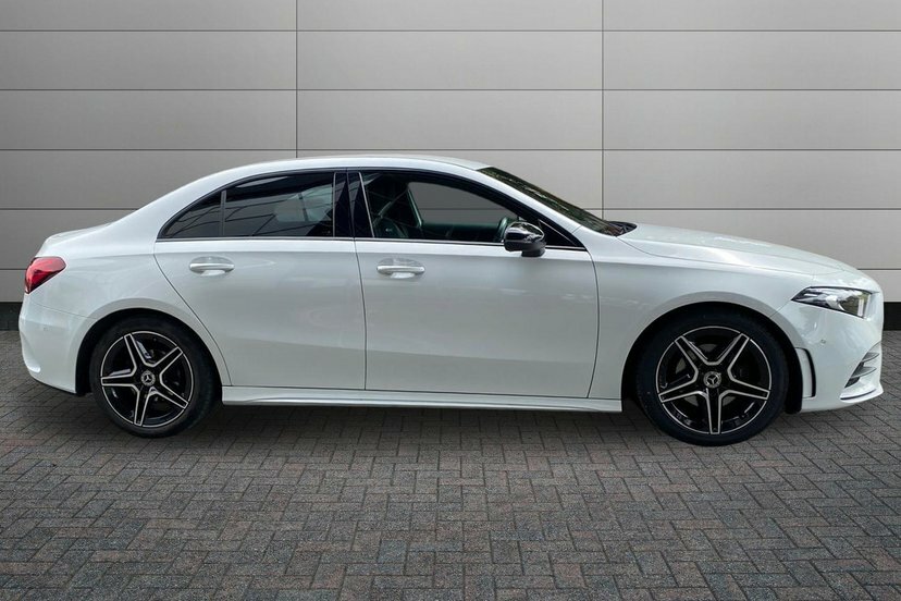 Mercedes-Benz A Class 1.3 A180 Amg Line Premium Saloon 7G-d DE72AFJ White #3